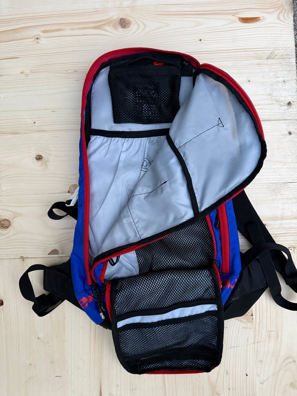 Evoc Rucksäcke: EVOC Bikerucksack / Fahrradrucksack – Neu (gemäss Beschreibung) aus Niederteufen von TheSnwbrdingShark 3