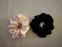 Satin Scrunchies Dejan Garz