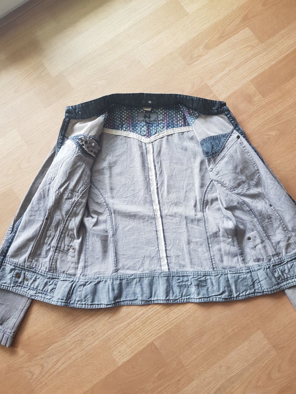 Nile Giacche: NILE Jeansjacke Gr.S – Usato da Merligen venduto da muss_haben 5