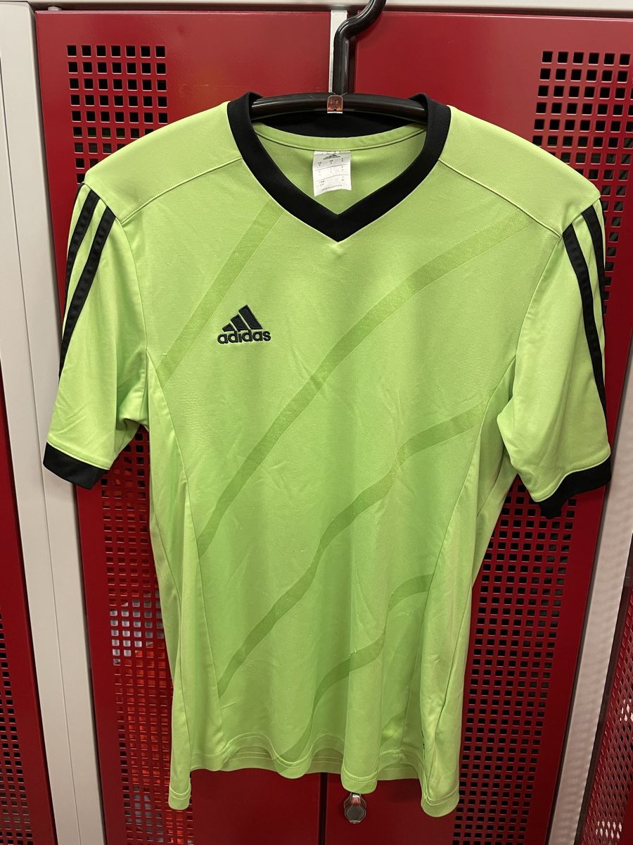 Adidas T-shirt: Adidas – Usato da Magadino venduto da mattiasargenti81