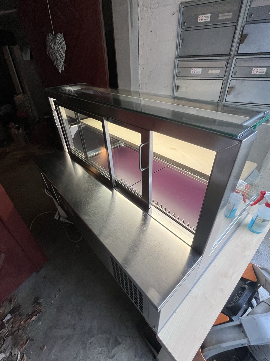 Frigoriferi: KÜHLVITRINE IDEAL AKE  AR-112-65-E R290 – Usato da Flaach venduto da Auto6011 3