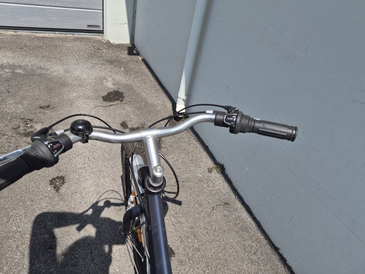 Leopard Biciclette: Leopard Spirit cat Farbe blau – Usato da Hofstetten SO venduto da Smari6 4