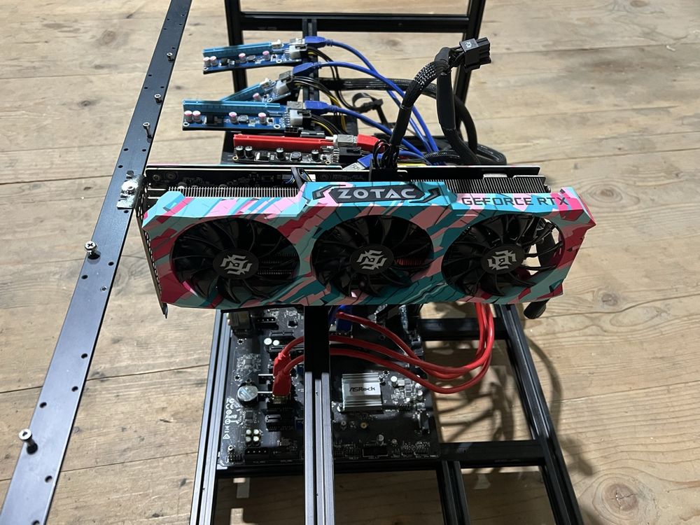 Mining Rig, mit Motherboard, cpu , ram, psu und frame (Gebraucht) in ...