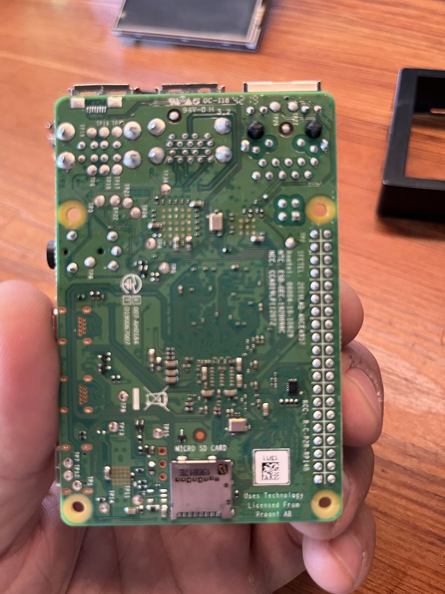 Raspberry Pi Schede madri: Raspberry Pi 4 Model B mit Touchscreen & Gehäuse – Usato da Zürich venduto da ihsan8005 1