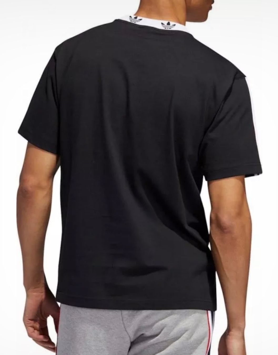 Adidas T-shirt: Tshirt Adidas Originals – Usato da Obfelden venduto da cesarina10 8