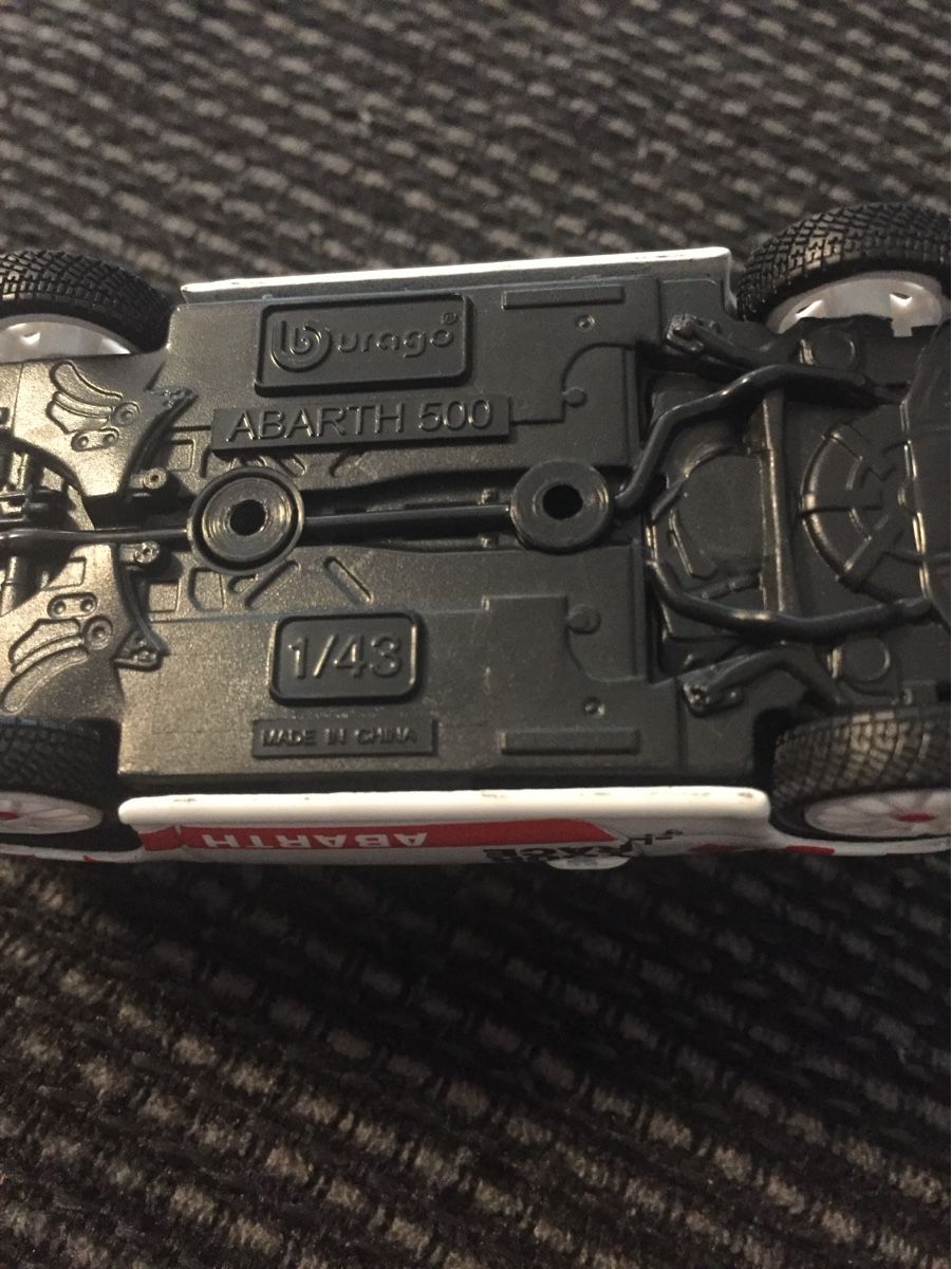 Abarth Modellini d'auto: Modellauto Abarth Massstab 1:43 – Usato da bonaduz venduto da nicki073 2