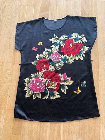 Verschiedene Tops