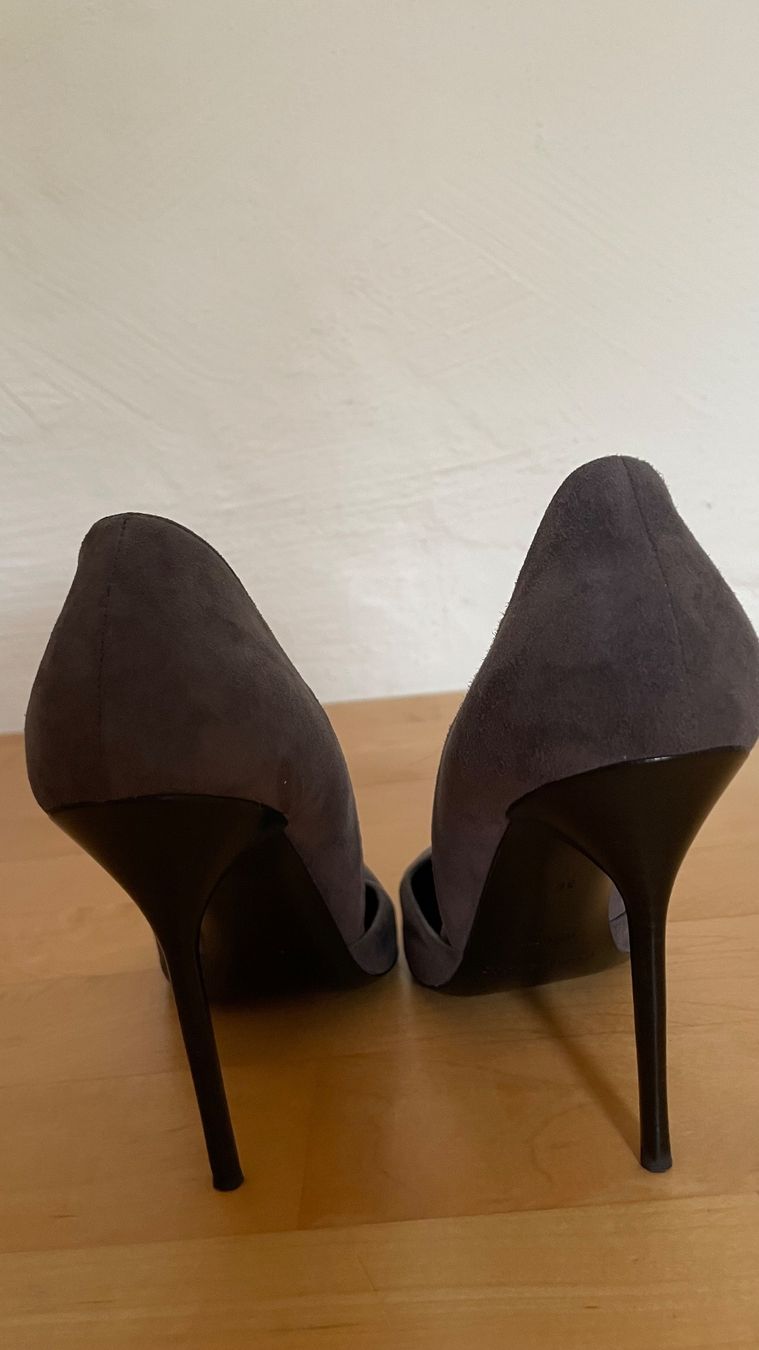 Burberry Scarpe da donna: Burberry Suede Heels 38 – Nuovo (secondo la descrizione) da Baden venduto da lor_hk6j 4