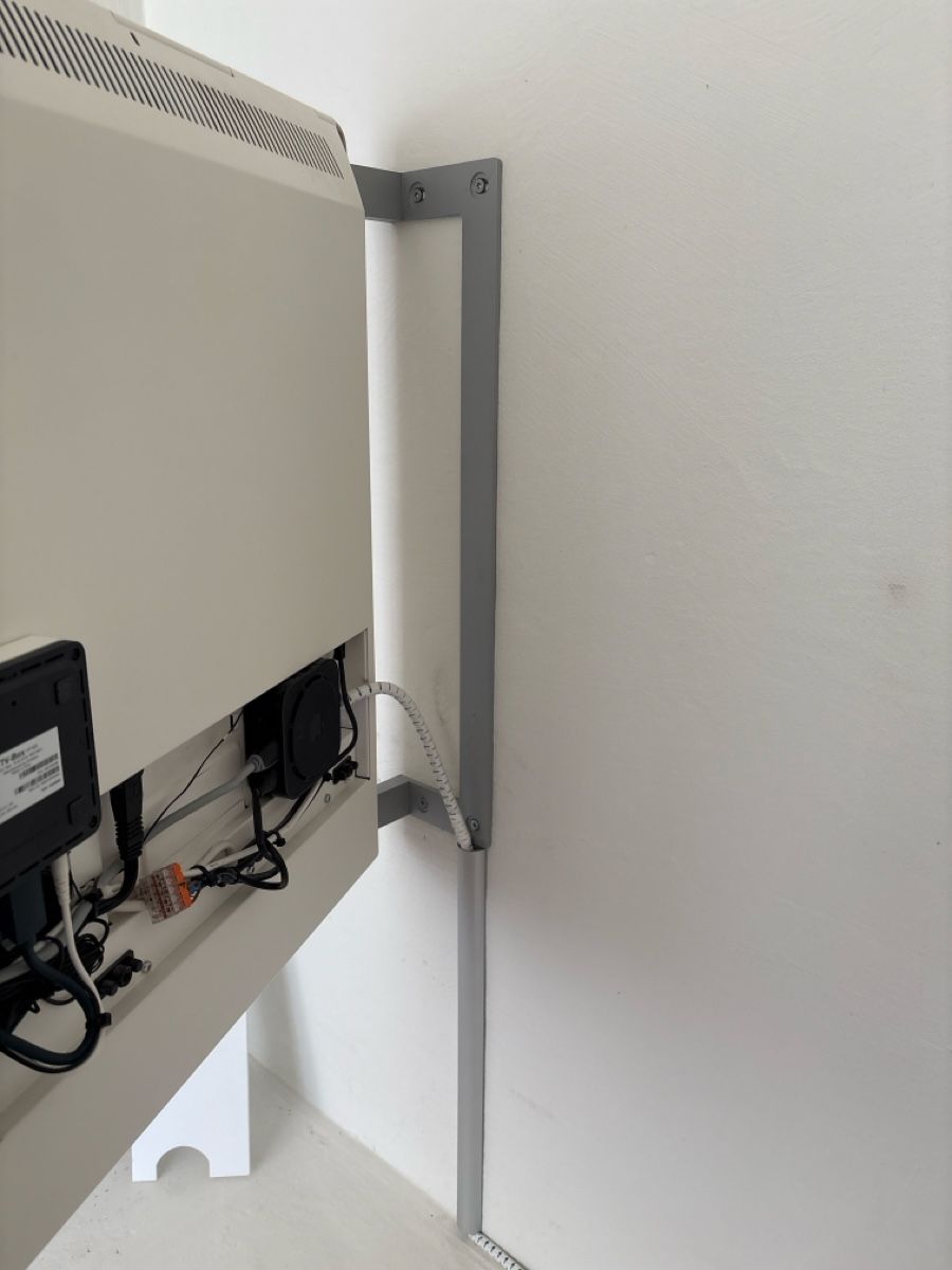 Bang & Olufsen Televisori: B&O BeoPlay V1-40 – Usato da St. Gallen venduto da sophia2001 4