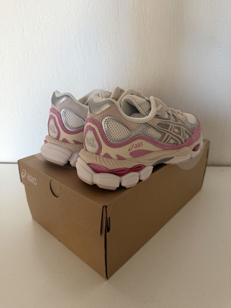 Asics Scarpe da donna: Asics Nyc Mineral Beige  – Nuovo e nell'imballaggio originale da Dübendorf venduto da Sneaker_Seller 4