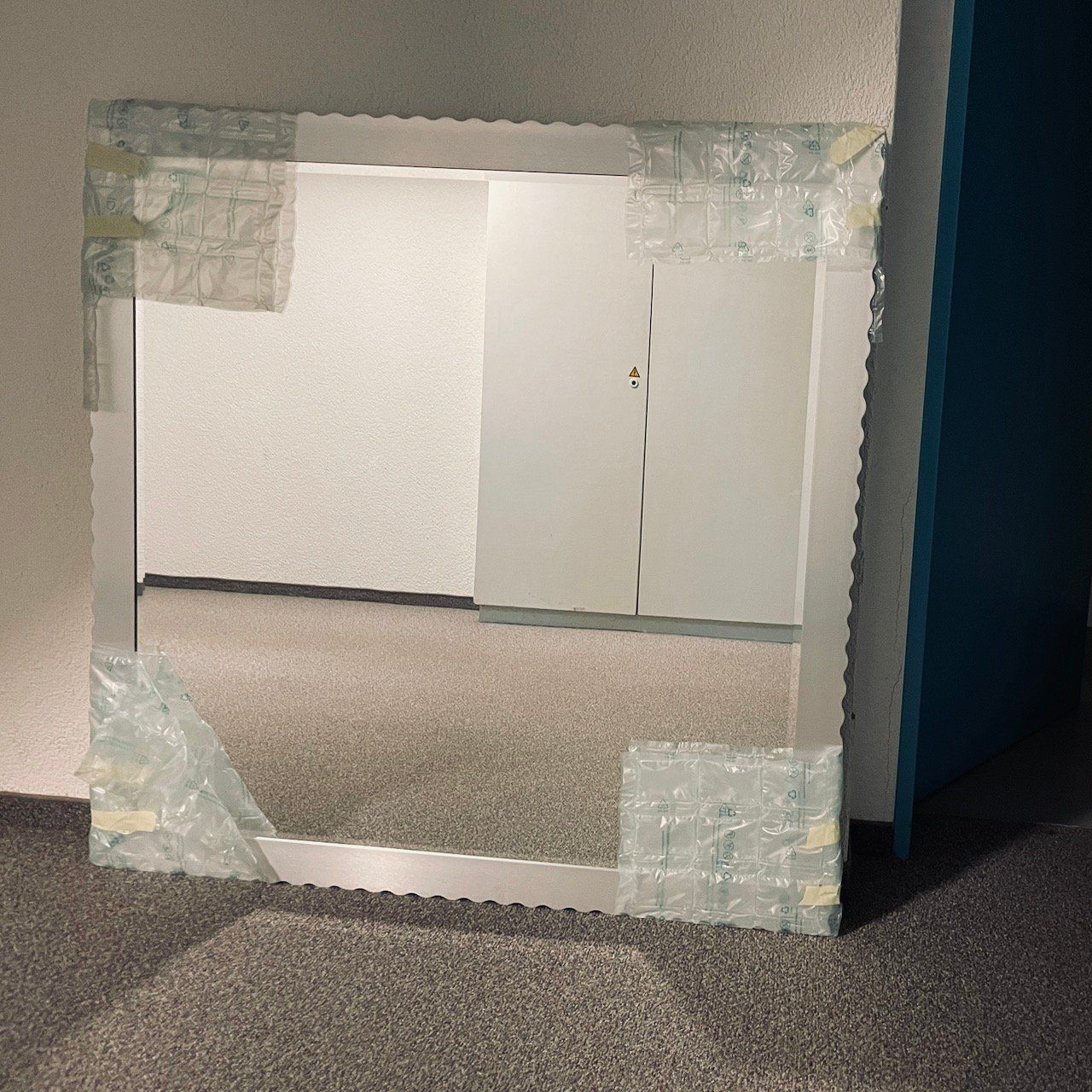 Specchi: Spieglein, Spieglein an der Wand ... – Usato da Thun venduto da ura4beo