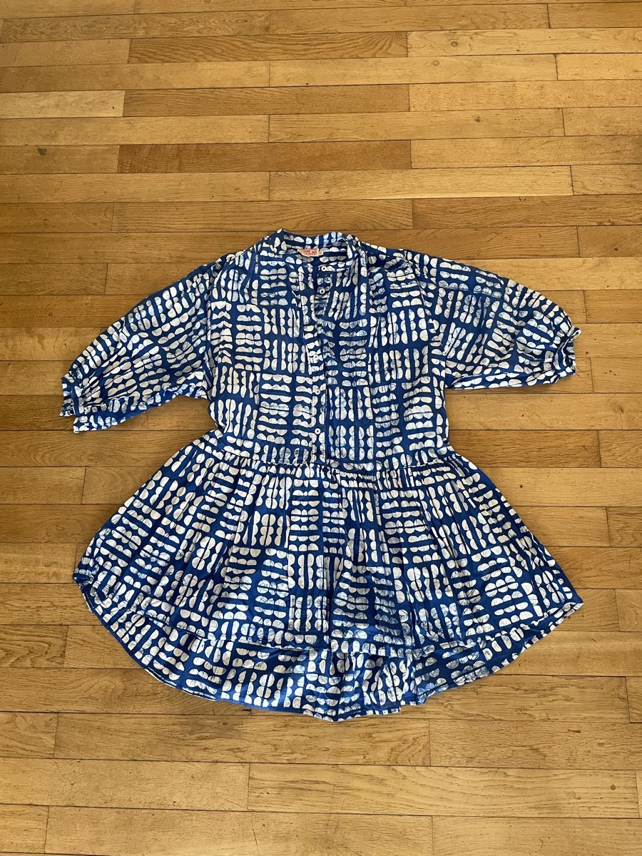 Robes: Poplin Project Midi Kleid – D'occasion à Basel par Casabasilea