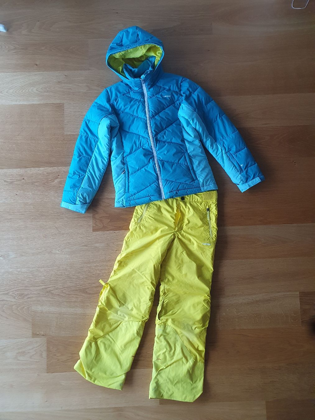 Decathlon Completi: Skianzug Gr. 146/152 – Usato da Villars-sur-Glâne venduto da richardette