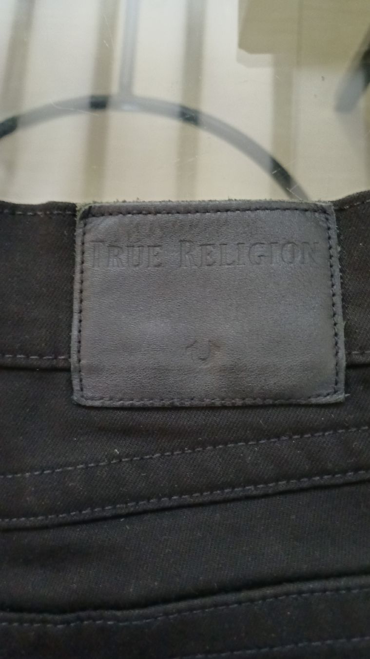 True Religion Pantaloni: Pantalon True Religion – Usato da Bex venduto da Sakito 3