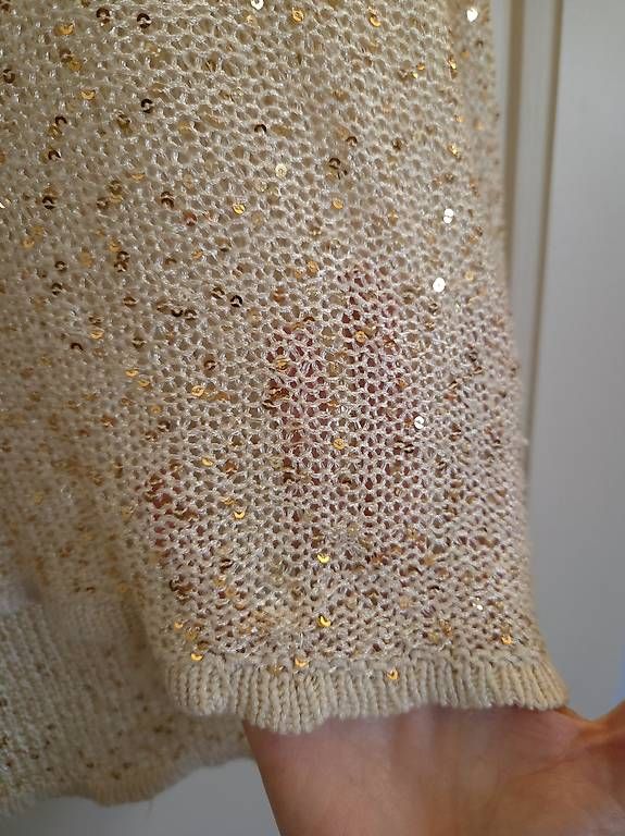 Maglioni & Felpe: Pull doré à sequins taille M – Usato da Lausanne venduto da kit_7j6s 2