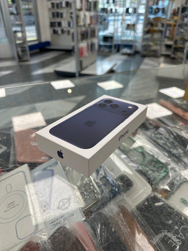 Apple Handys / Smartphones: IPHONE 17 PRO MAX 512GB DEEP BLUE FABRIKNEU!!!! – Neu und originalverpackt aus Zürich von Handymarkt 3