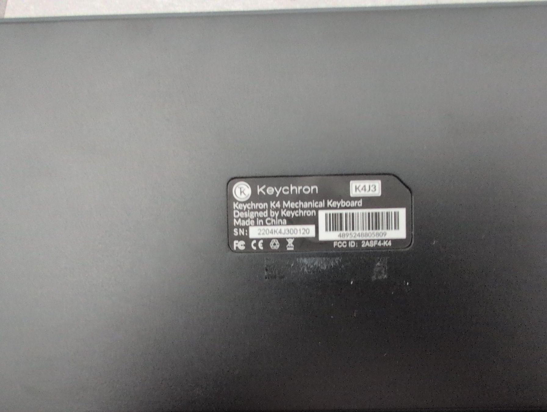 Keychron Tastaturen: Keychron K4 CH Mechanical Keyboard mit Holzarmauflage – Gebraucht aus Reitnau von BananaMoo 2