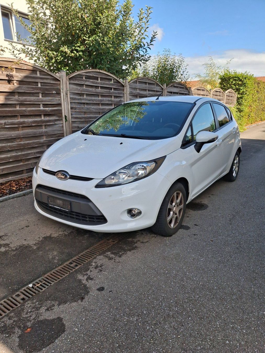 Autos: Ford Fiesta – Defekt aus Neyruz FR von Amett