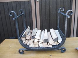Cheminee Holzaufbewahrung geschmiedet, Behälter