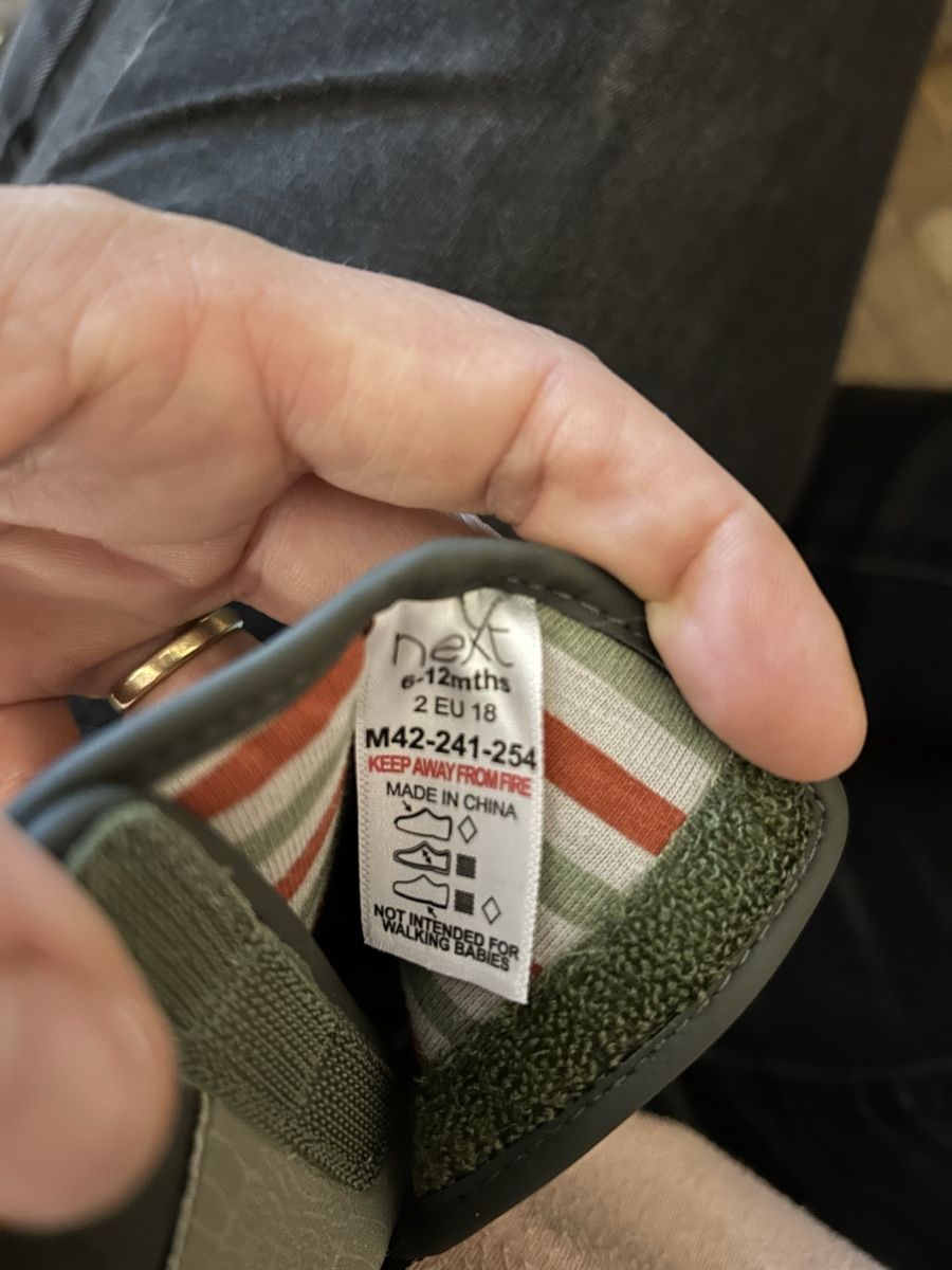 Next Scarpe per ragazzi: Next Baby Schuhe, Gr. 18 – Nuovo (secondo la descrizione) da Arbon venduto da oli_ta 1