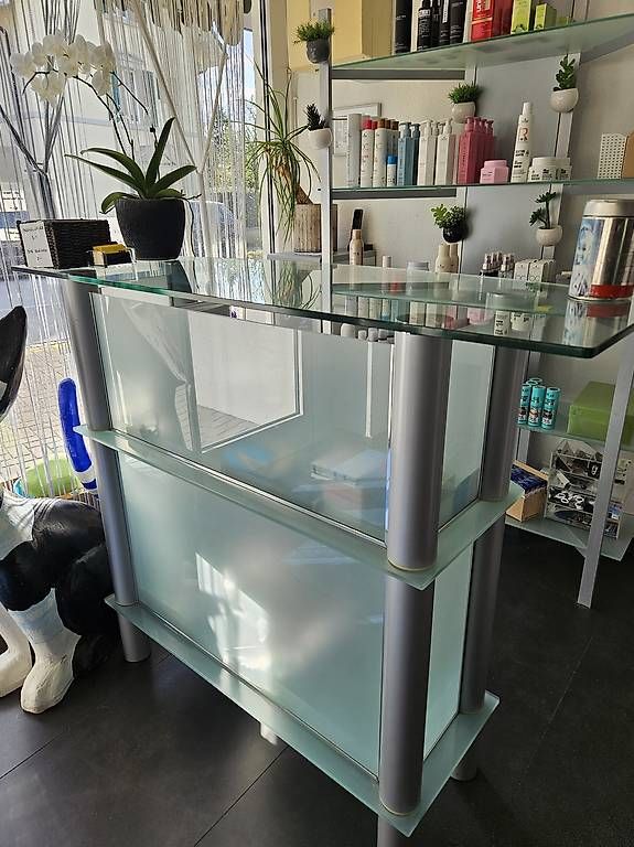 Allestimento di negozi e stand fieristici: Kassenkorpus – Usato da Zürich venduto da big_696v