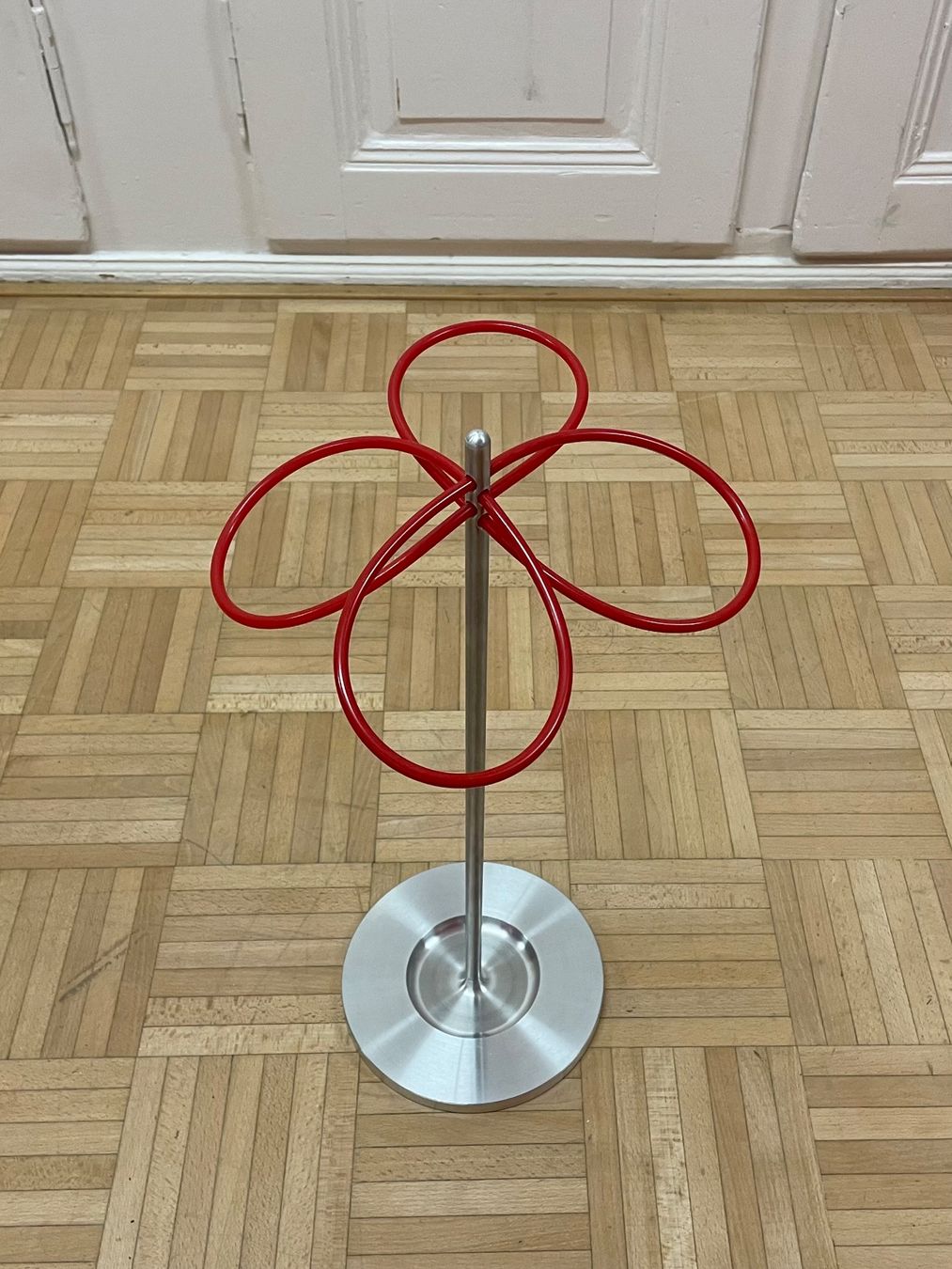 Altri mobili per ufficio: Moderner Aluminium Flower Schirmständer Design Schirmhalter – Usato da Zürich venduto da Vintagewiesel