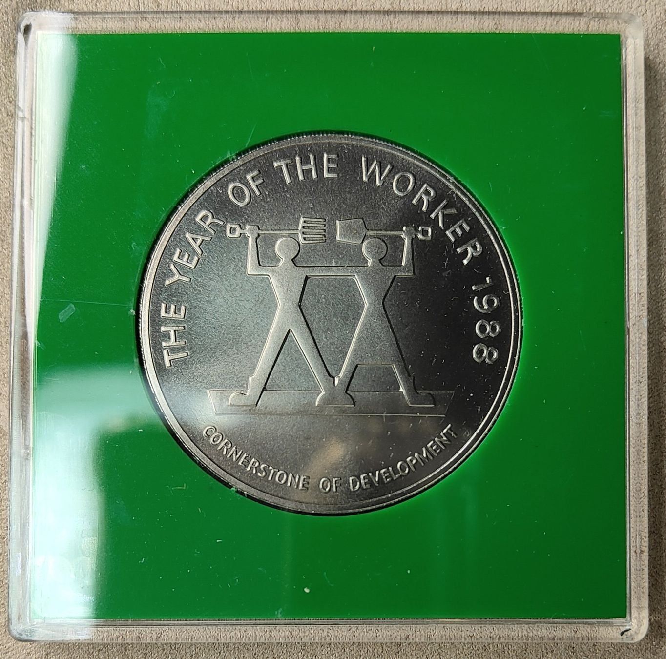 Alle Münzen: JAMAIKA 10 DOLLARS 1988 UNZ. – Neu (gemäss Beschreibung) aus winterthur von CoinPassion