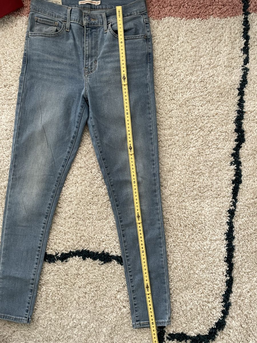 Levi's Jeans: Levi's Premium Jeans 720  Grösse 27 – Usato da Richterswil venduto da Prangins9 5