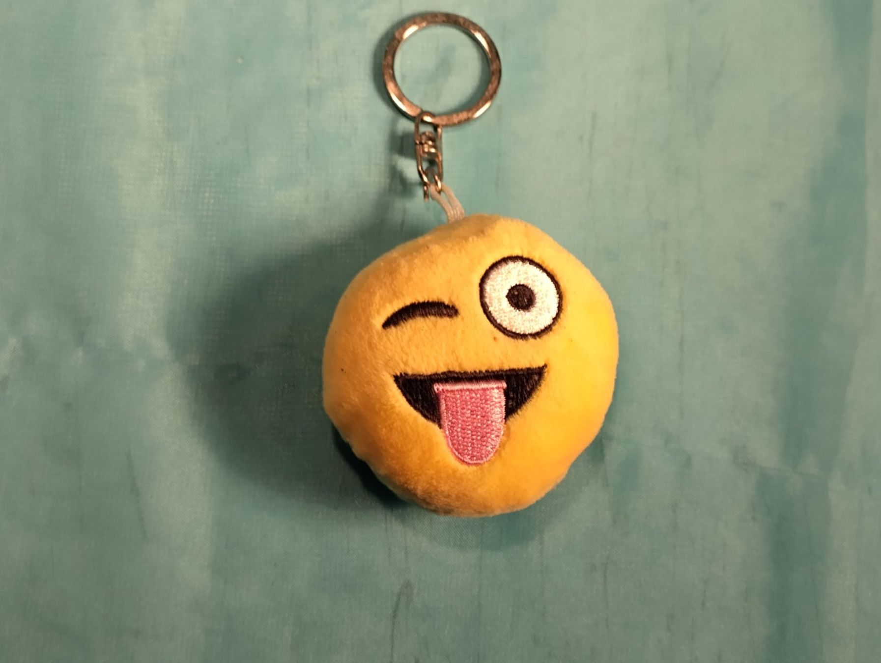 Schlüsselanhänger & - bänder: Smiley Schlüsselanhänger – Neu (gemäss Beschreibung) aus Bellach von JingleCherry