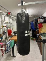 Boxsack mit Kettenaufhängung, Marke UNO Sports
