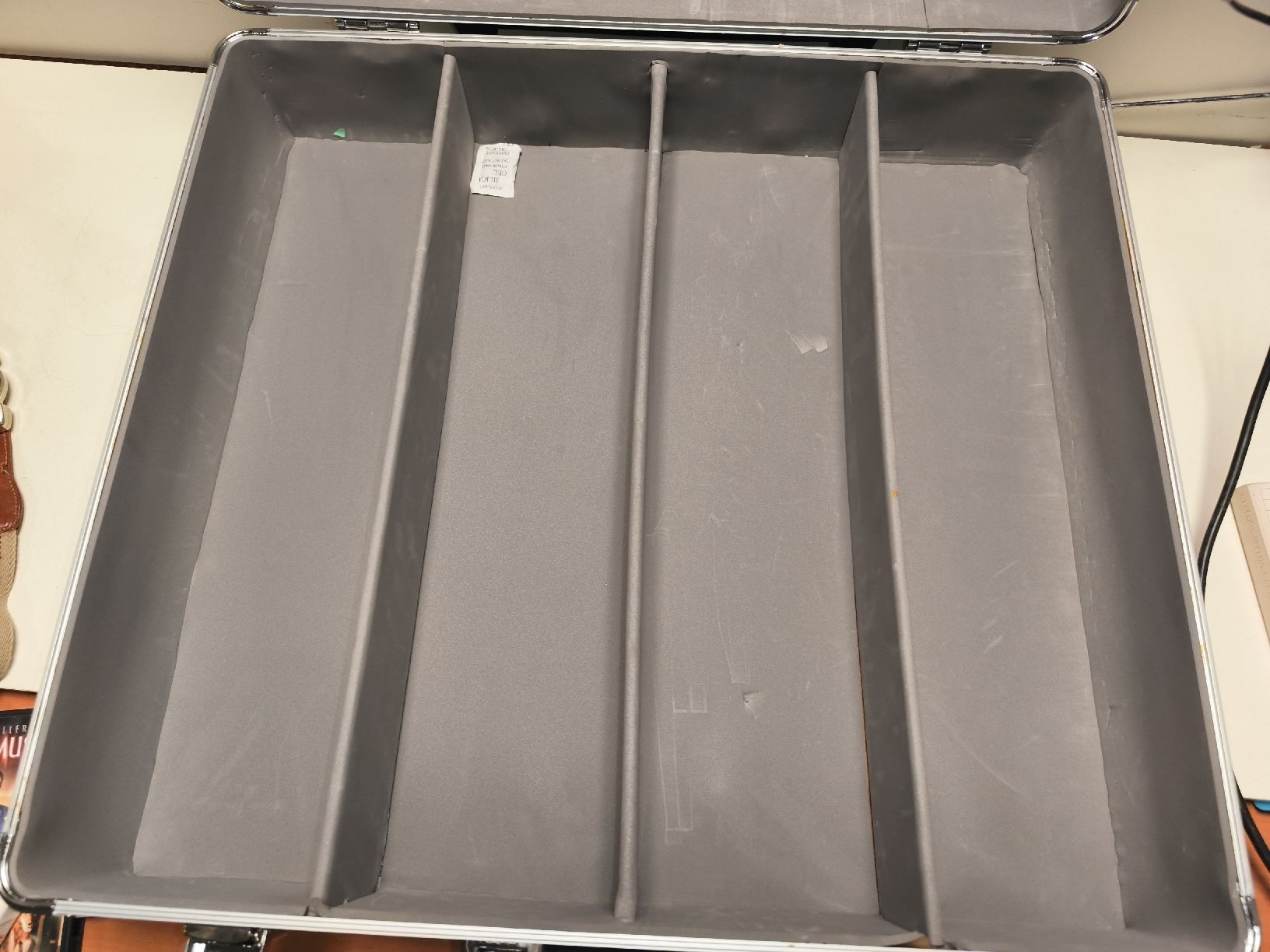Valises de voyage: Reloop Flightcase mit Rollen Silber(em329) – D'occasion à Künten par Schnaepplihuus 5