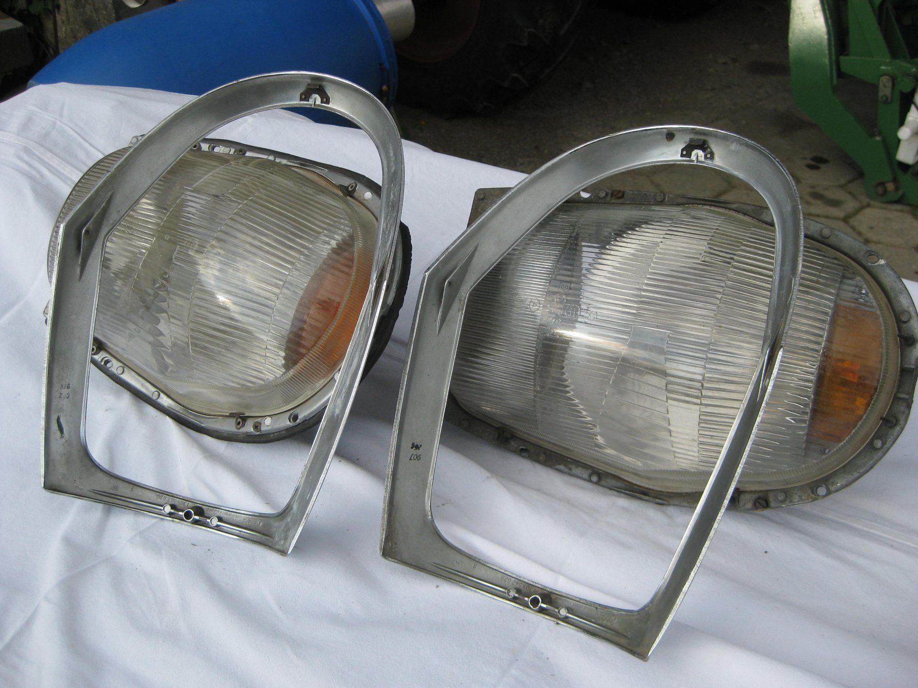 Lampade: Mercedes Oldtimer Scheinwerfer – Usato da Othmarsingen venduto da Lanz05 7