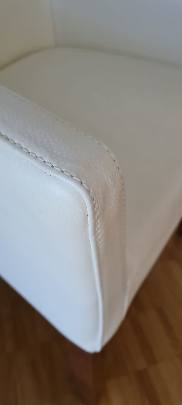 Poltrone: Sessel Echtleder mit Armlehnen Crèmeweiss – Usato da Aarau venduto da oksana90 1
