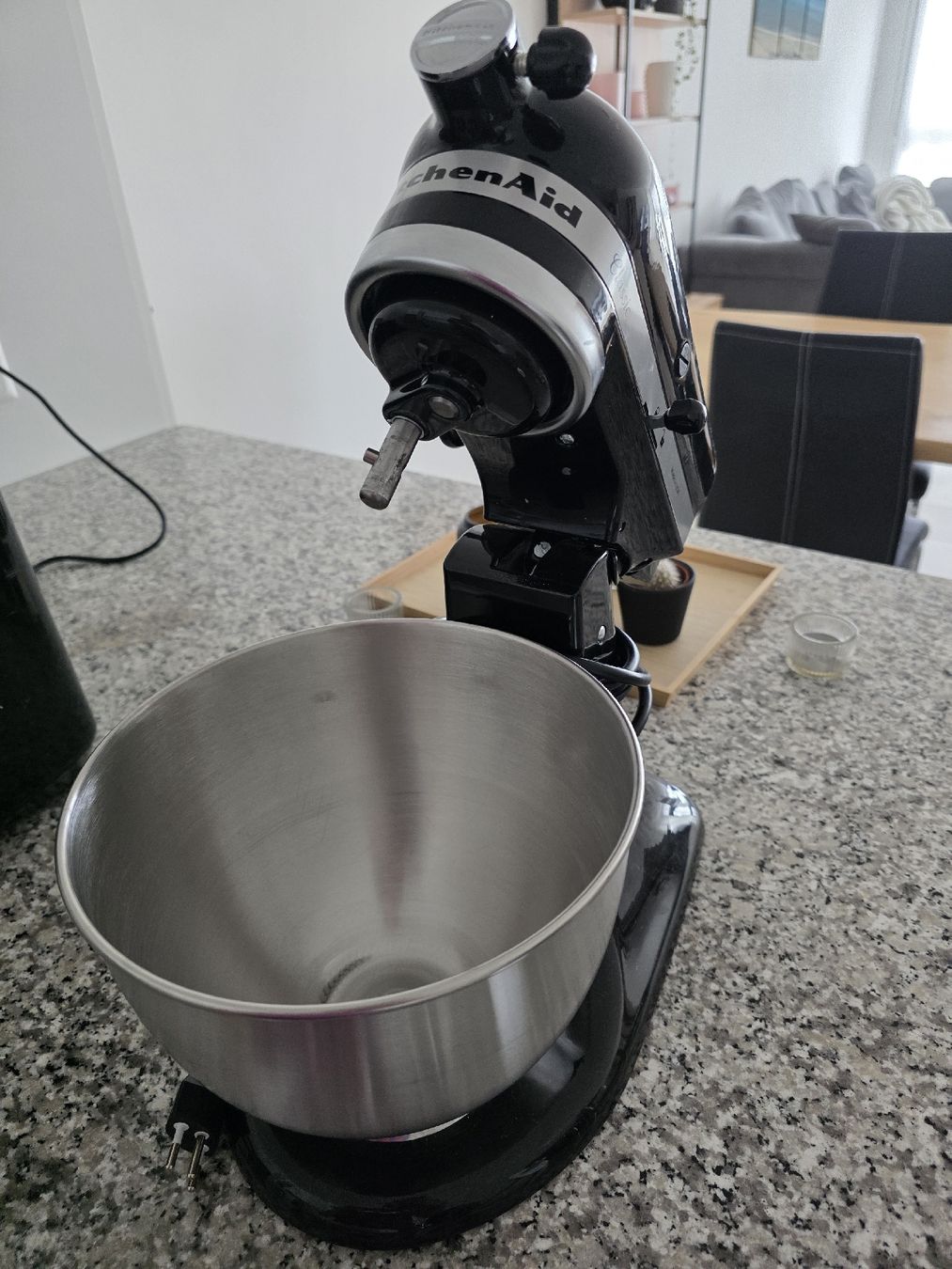 Kitchenaid Elettrodomestici da cucina: KitchenAid Classic Küchenmaschine schwarz gebraucht – Usato da Escholzmatt venduto da Christianschacher 1