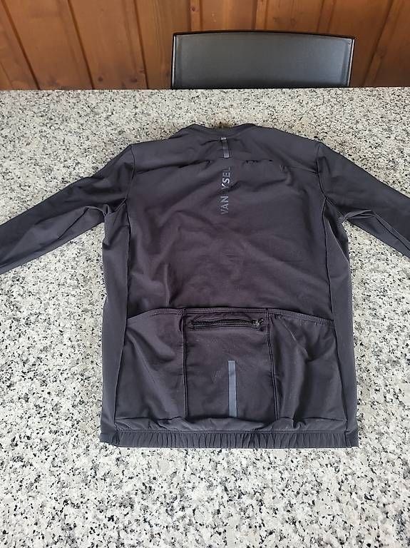 Leibchen & Hosen: Langarm Rennrad Trikot M – Gebraucht aus Dotzigen von Manuel028