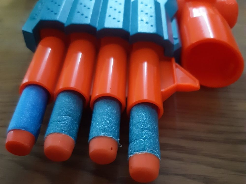 Nerf Elite 2.0 Prospect mit Zielfernrohr und 4 Pfeilen Kaufen auf Ricardo