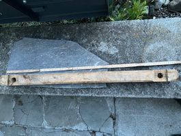 Antikes Holz zur Lampenproduktion