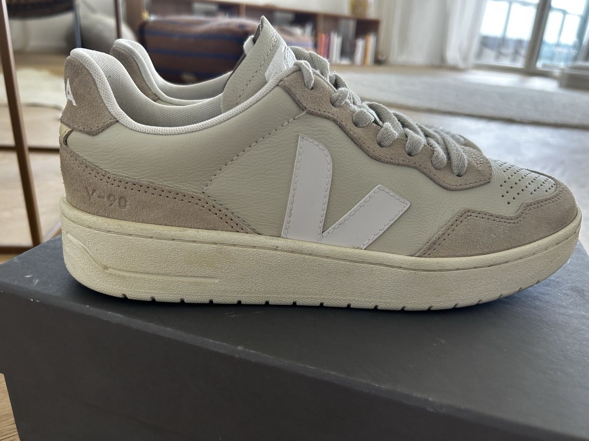 Veja Scarpe da donna: Veja Sneakers Beige (39) – Usato da Uitikon Waldegg venduto da any_6lcf