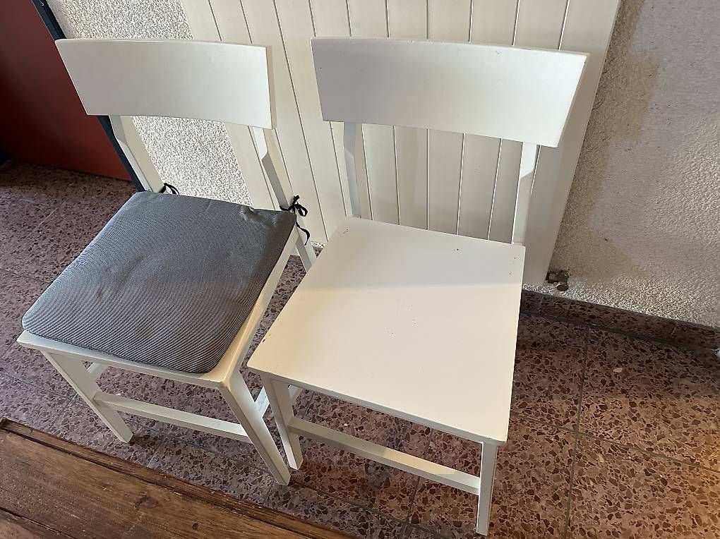 Tavoli: Tisch mit zwei Stühle  – Usato da Abtwil SG venduto da leon-77 4