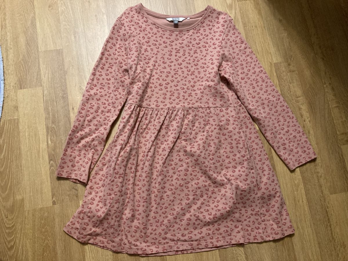 Kleider & Röcke: Mädchen Langarmkleid Gr. 128 – Gebraucht aus Emmenbrücke von JJ_89