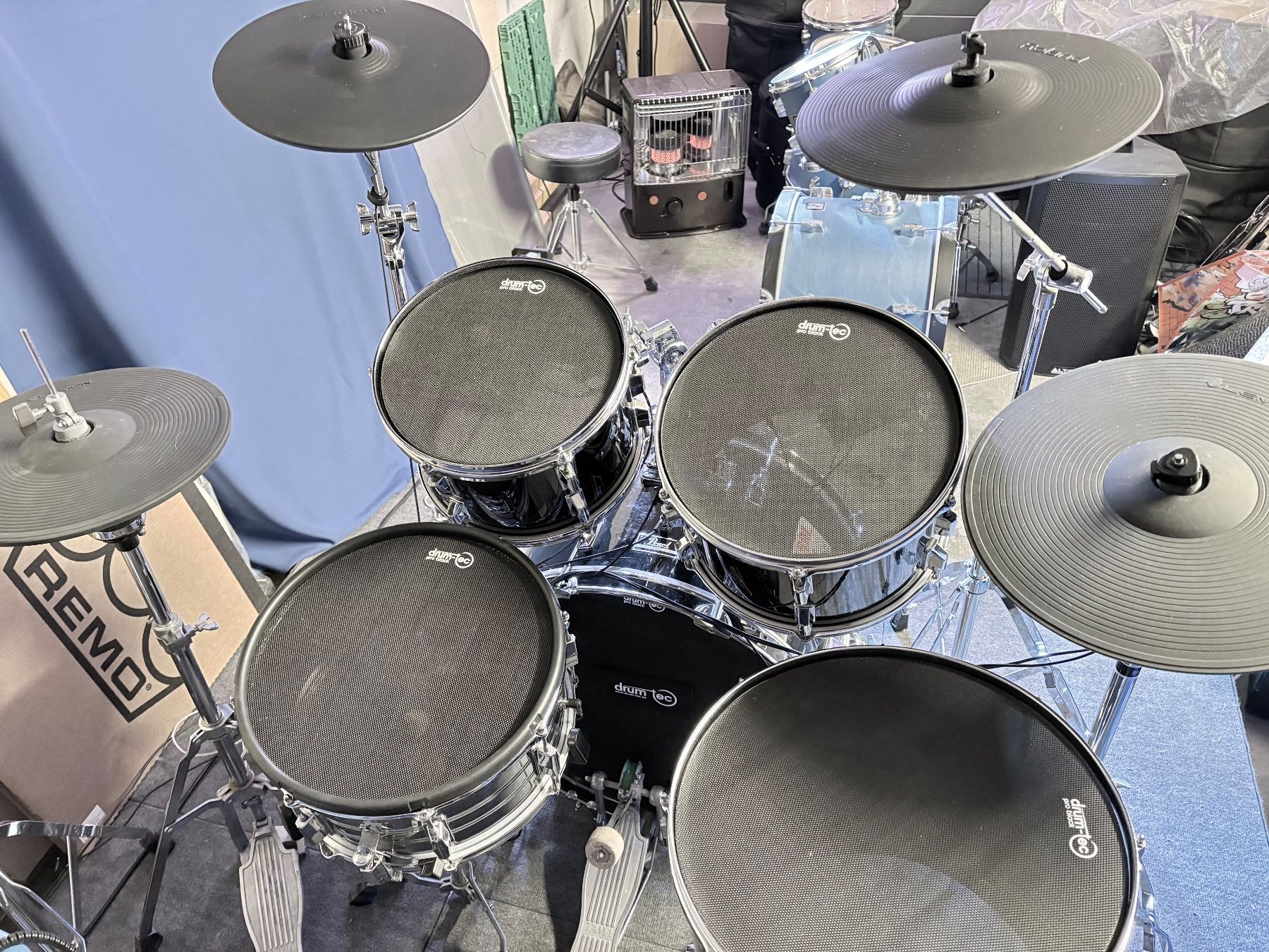 Strumenti musicali: E Drums a vendre/ zu verkaufen – Usato da Chézard St-Martin venduto da Pops13 3