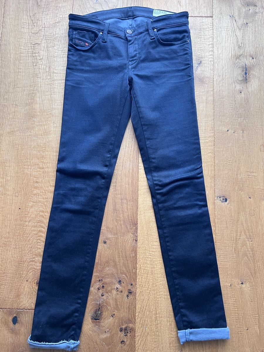 Diesel Jeans: DIESEL Jeans, schwarz, W29, L34 – Usato da Fraubrunnen venduto da Vpeck