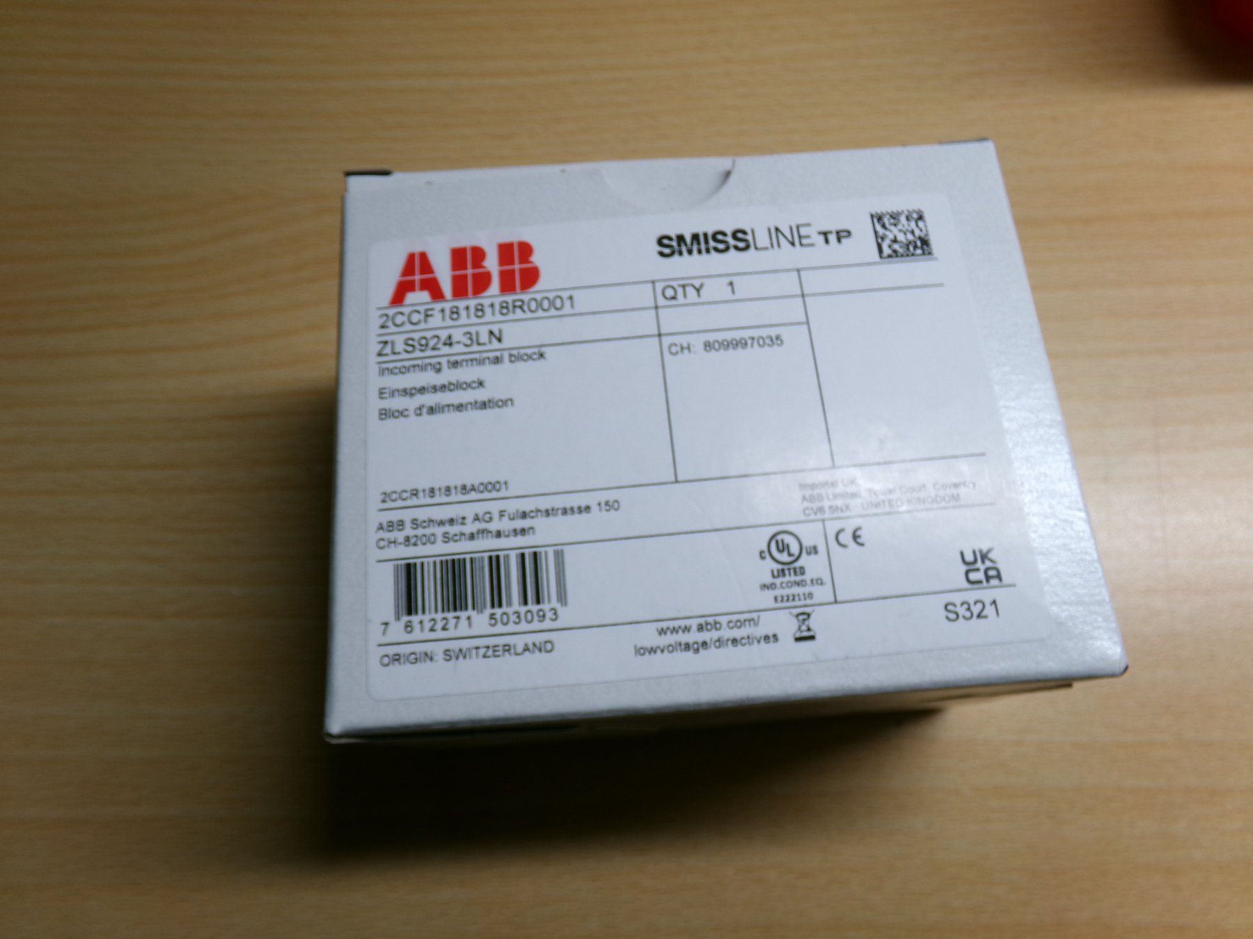 ABB Alimentazione elettrica: Einspeiseblock 3LN 809997035 – Nuovo e nell'imballaggio originale da Hombrechtikon venduto da HGK50 1