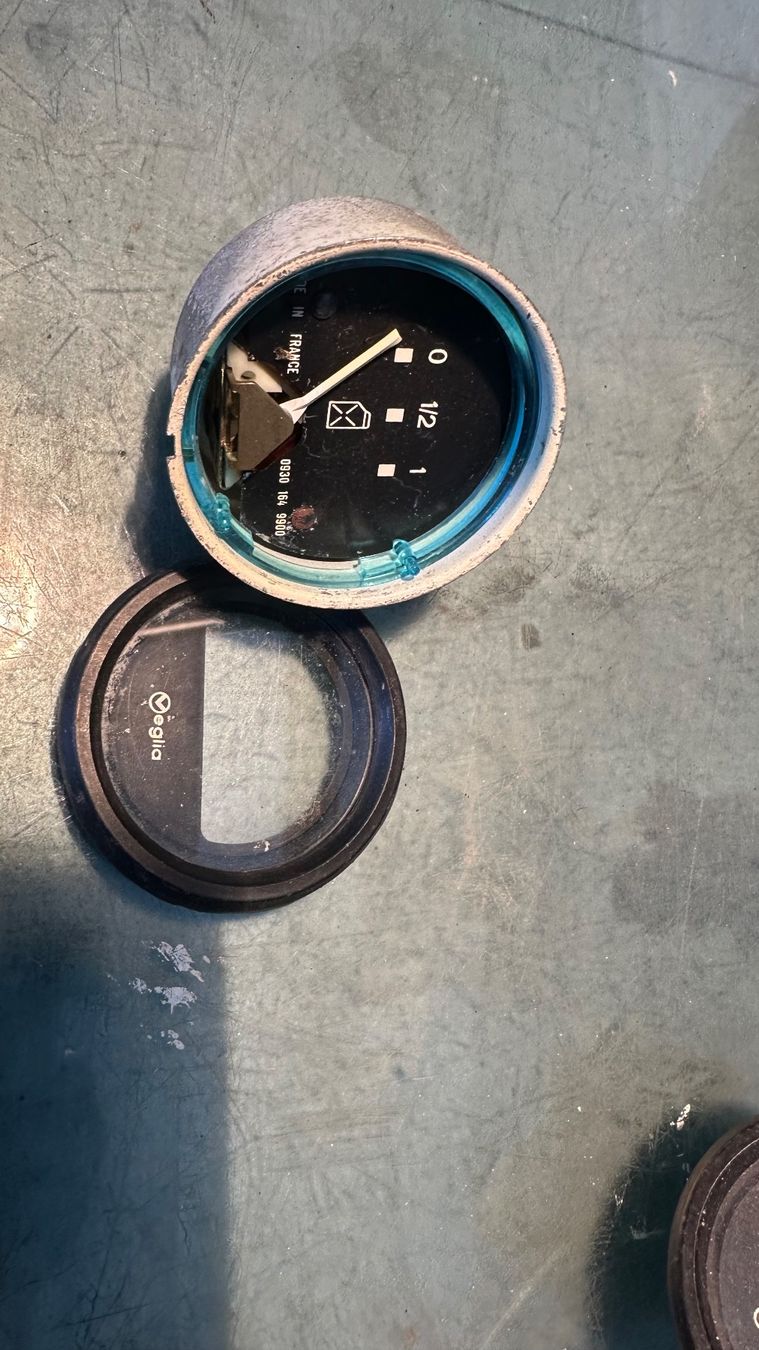 Tutti pezzi di ricambio auto: Diverse Jaeger Oldtimer Tacho, Vintage Tachometer – Usato da Eschenbach LU venduto da Duc847 6