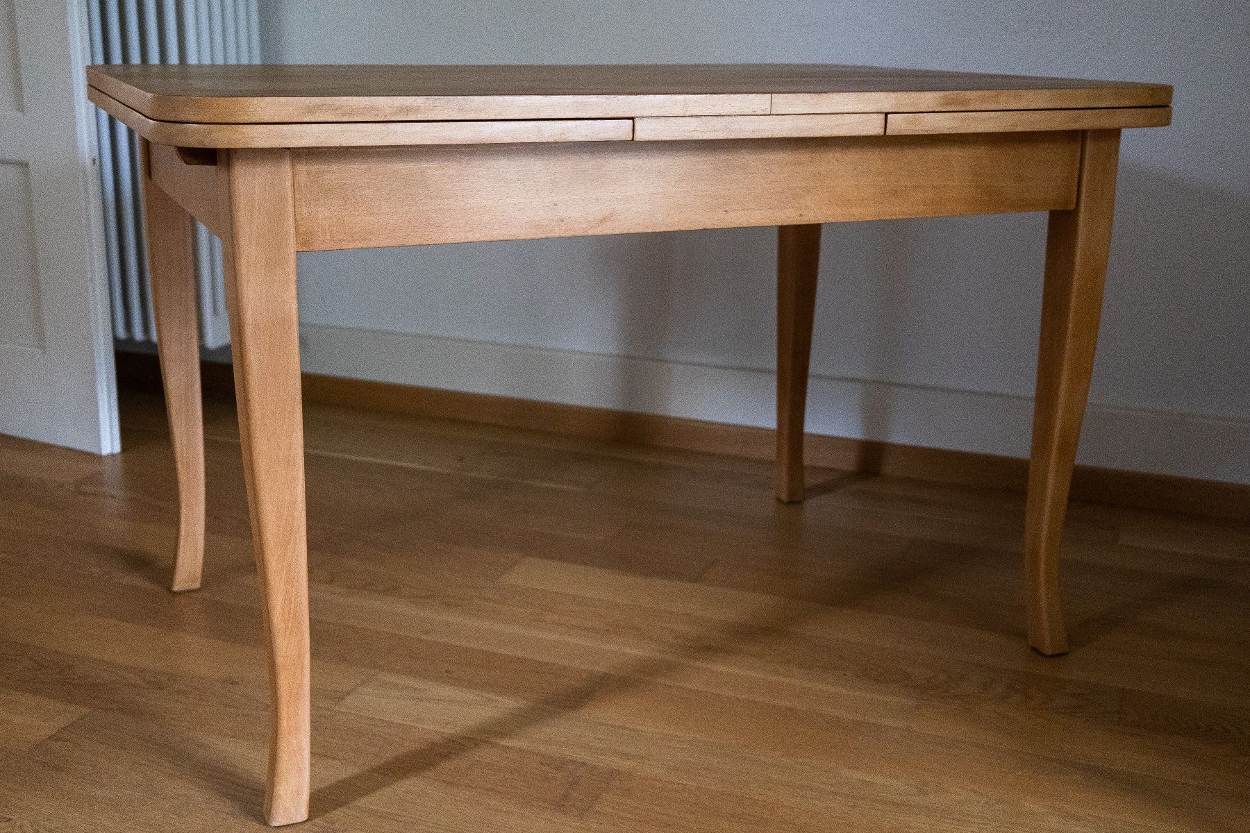 Tavoli: Restaurierter Massivholztisch – Usato da Bern venduto da QualitySecondHand 5