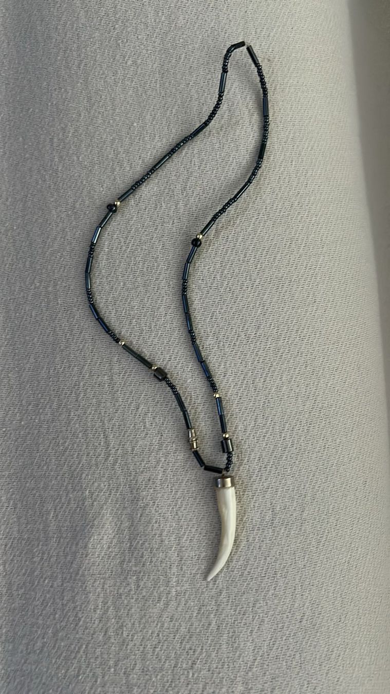 Catenine: Collana con cornino – Usato da Melano venduto da H-Sara