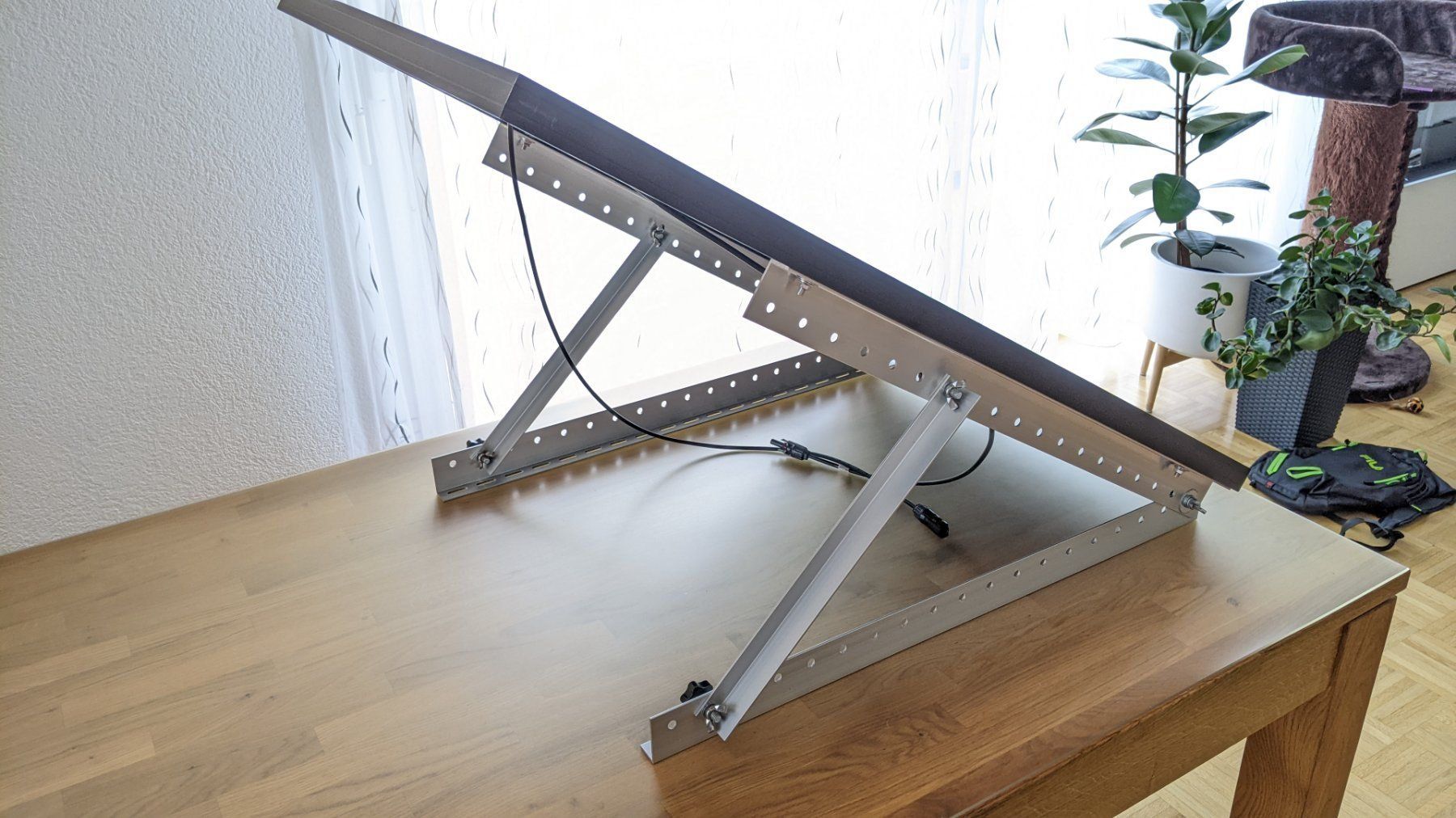 Dispositivi a energia solare: Support pour panneau solaire – Nuovo e nell'imballaggio originale da Orbe venduto da hondasss 1