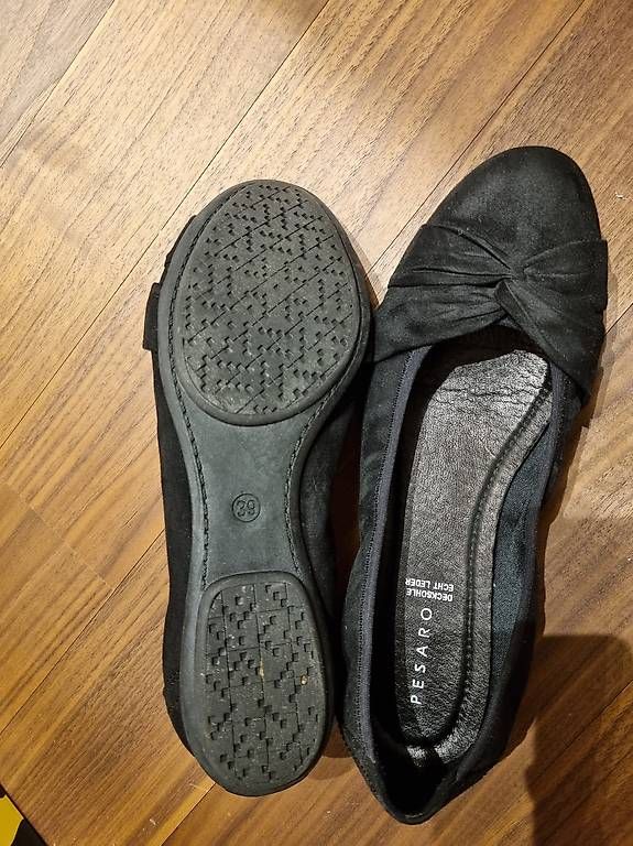 Scarpe da donna: Pesaro Ballerinas Gr. 39 – Usato da Zürich venduto da ani_qj8q 1