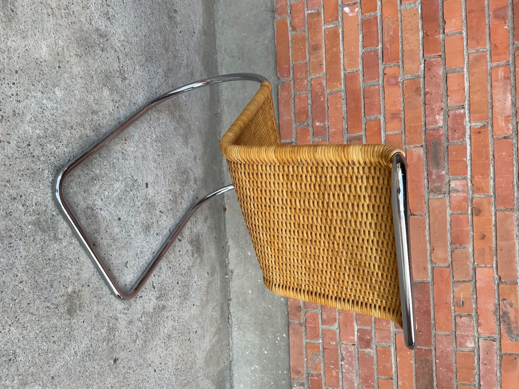 Sedie: Thonet S533 Freischwinger // Mies van der Rohe – Usato da Schinznach-Dorf venduto da mix 7