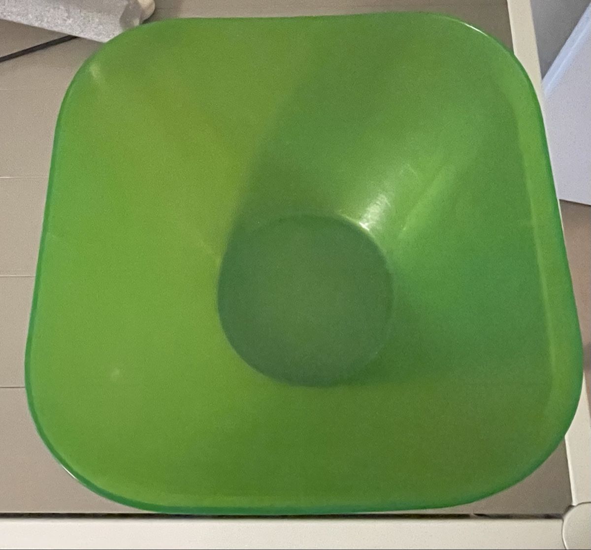 Piatti di portata: Saladier vert en très bon état – Usato da Fribourg venduto da Obiwan22 1